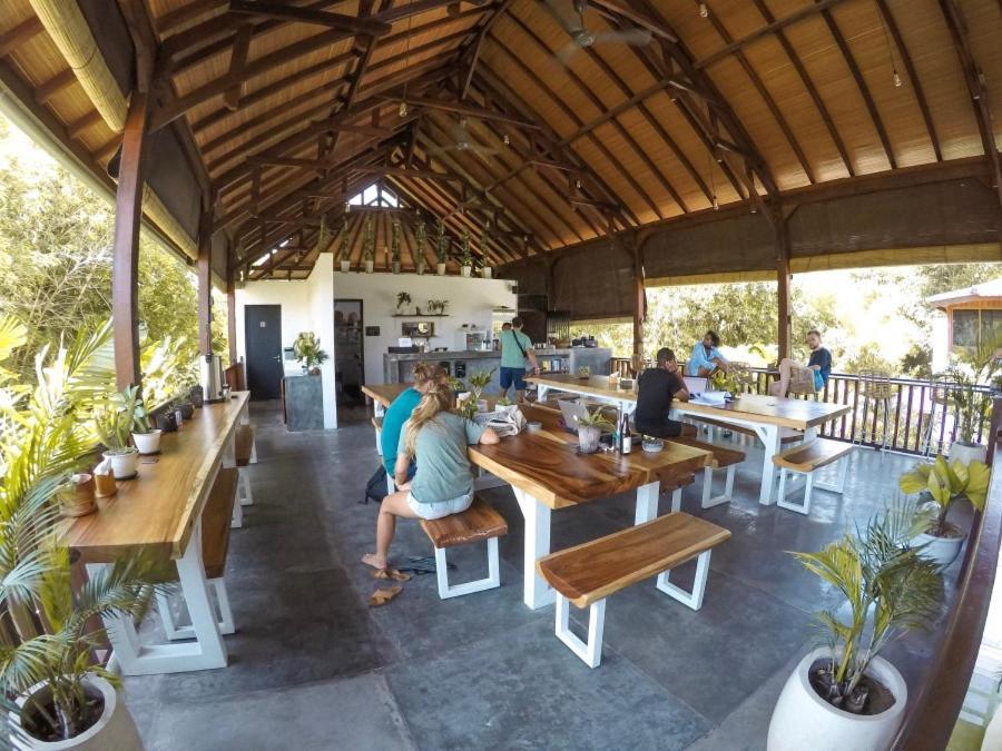 The Farm Hostel Canggu Zewnętrze zdjęcie