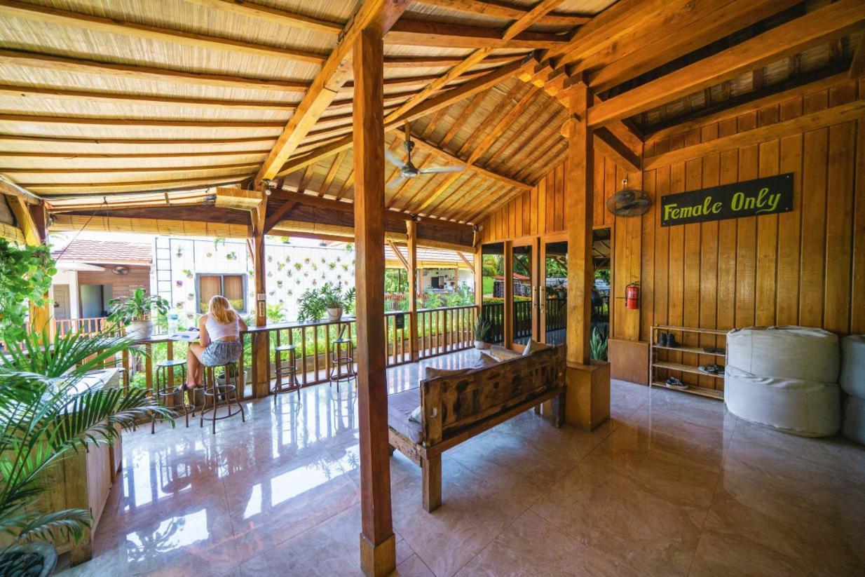 The Farm Hostel Canggu Zewnętrze zdjęcie