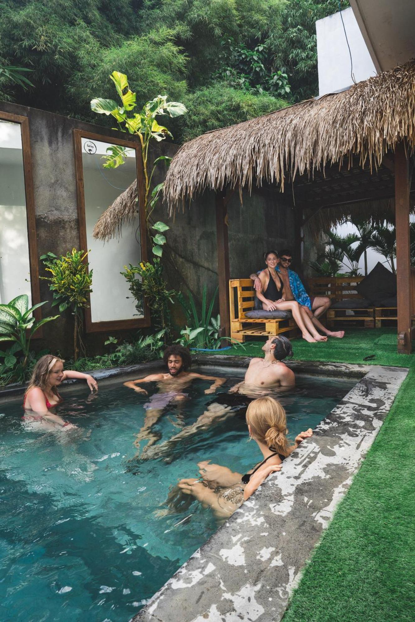 The Farm Hostel Canggu Zewnętrze zdjęcie